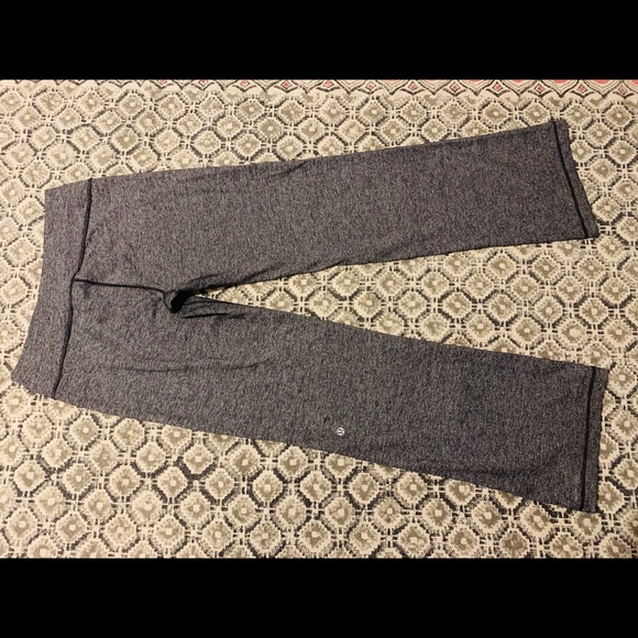 Heathered grey Lululemon pants - Picture 2 of 4